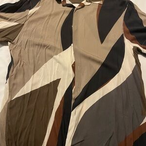 Abstract Patterned Button-Up Shirt Zara size XL